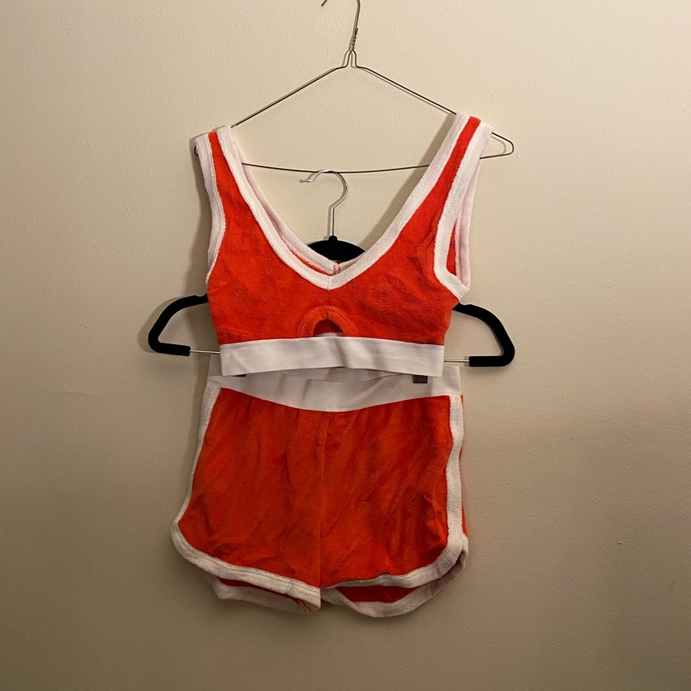 Retro 70s style terry cloth Zara 2 piece (crop top + hot shorts), sz small NWOT
